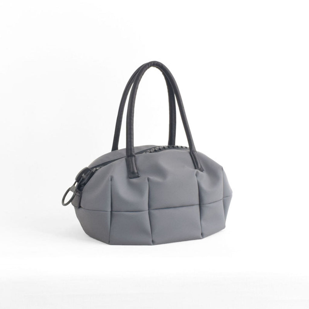 【25bis】Omanju Tote in Grey — Waterproof Tote Bag with Super Soft Leather Handles and Iconic 25bis Zipper, Made in Japan
