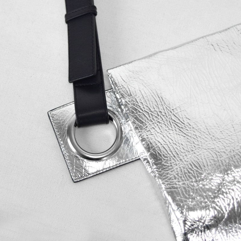 【incas】hatome body bag (M)