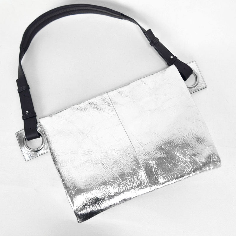 【incas】hatome body bag (L)