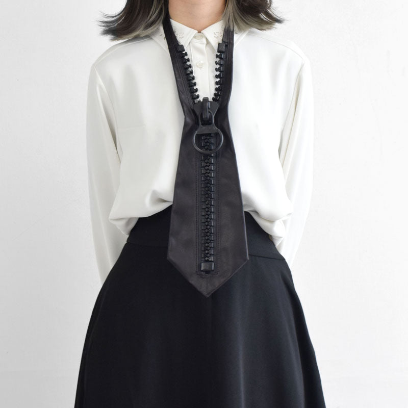 【25bis】Leather Necktie
